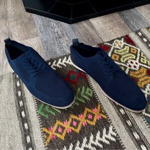 Men’s Knit Sneakers Navy Blue Size 12 NEW